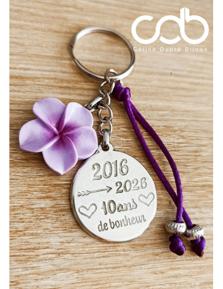 Porte clés en étain - 2016/2026 + 10 ans de bonheur - personnalisable