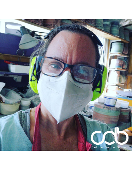 Porte clés en étain 10ans - 1 médaille rectangle 35x59mm