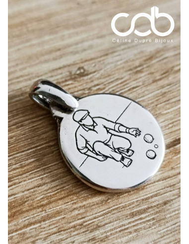 Pendentif joueur de pétanque