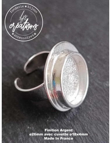 Bague ronde finition argent
