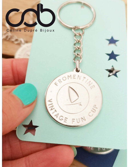 Porte clés en étain brut