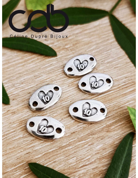Bracelet réglable avec médaille coeur + 10  (7x14mm). Idéal Noces d'étain.