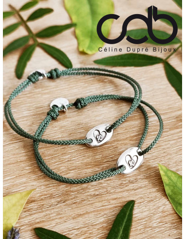 Bracelet réglable avec médaille coeur + 10...