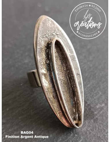 Bague Ovale finition Argent Antique
