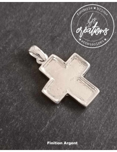 Pendentif croix