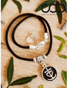Collier avec croix de camargue ø20mm
