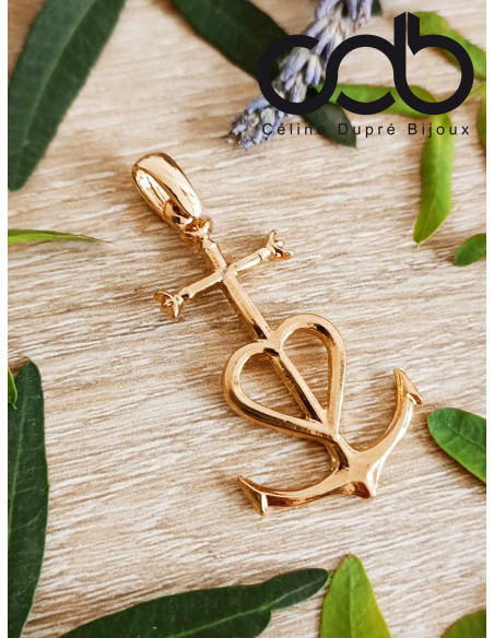 Croix de Camargue 22x40mm finition Or