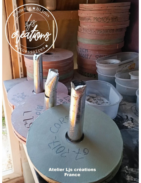 Base pour pendentif multi-cuvettes GM 17x43mm en étain brut