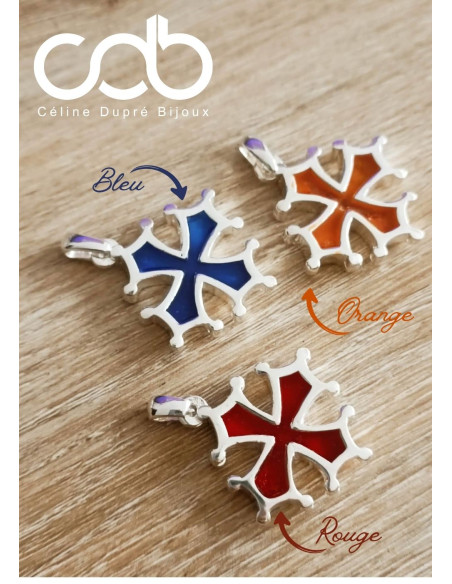 Pendentif Croix Occitane - résine de couleur - ø30mm