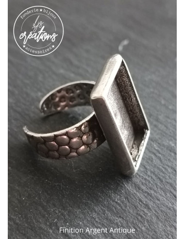 Bague avec anneau guépard finition argent antique