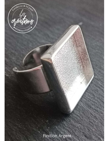 Bague carrée avec anneau lisse 12mm