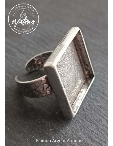 Bague carrée finition argent antique anneau girafe